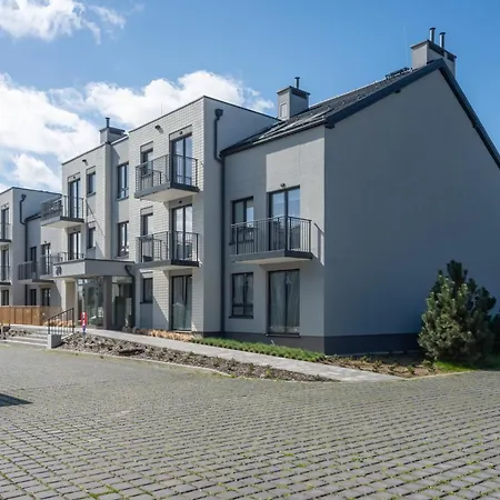 By And Sea Apartment